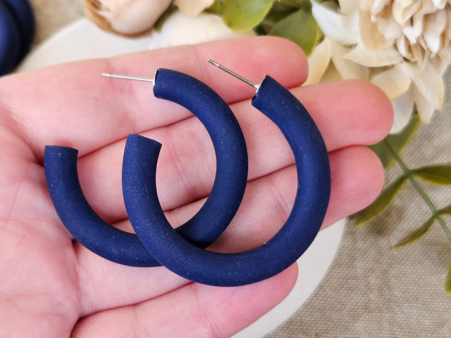 Classic Hoops Large Navy