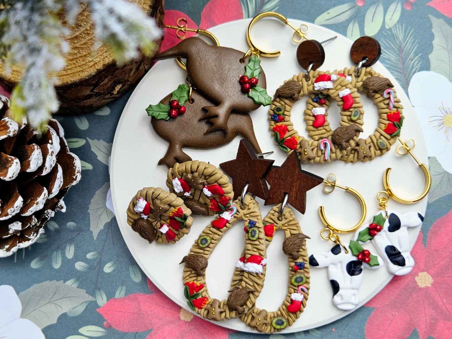 Kiwi Christmas Earrings