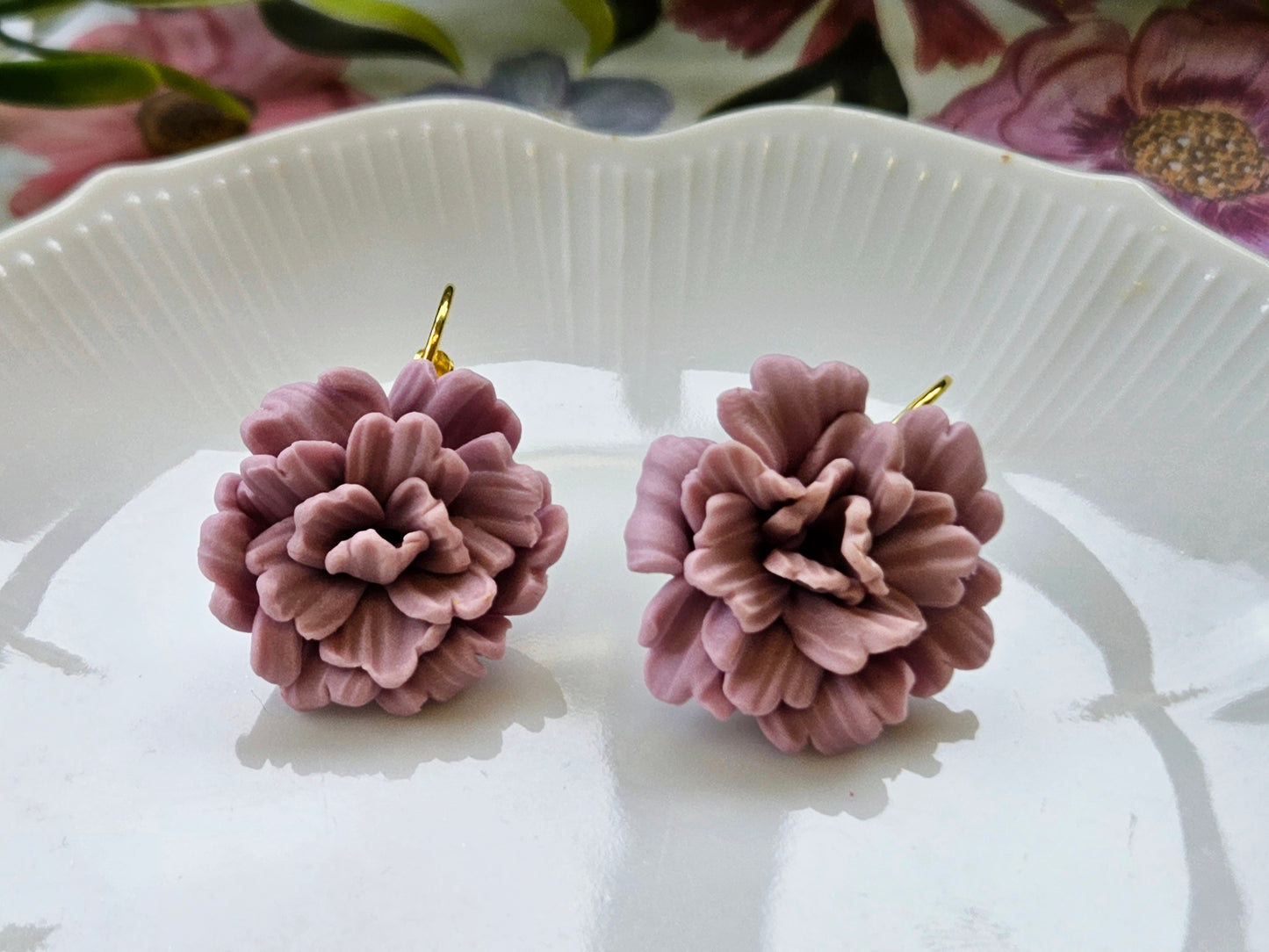 Carnation Lilac Earrings
