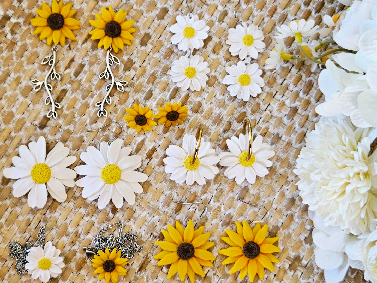 Sunflower Dangle Earrings Gold