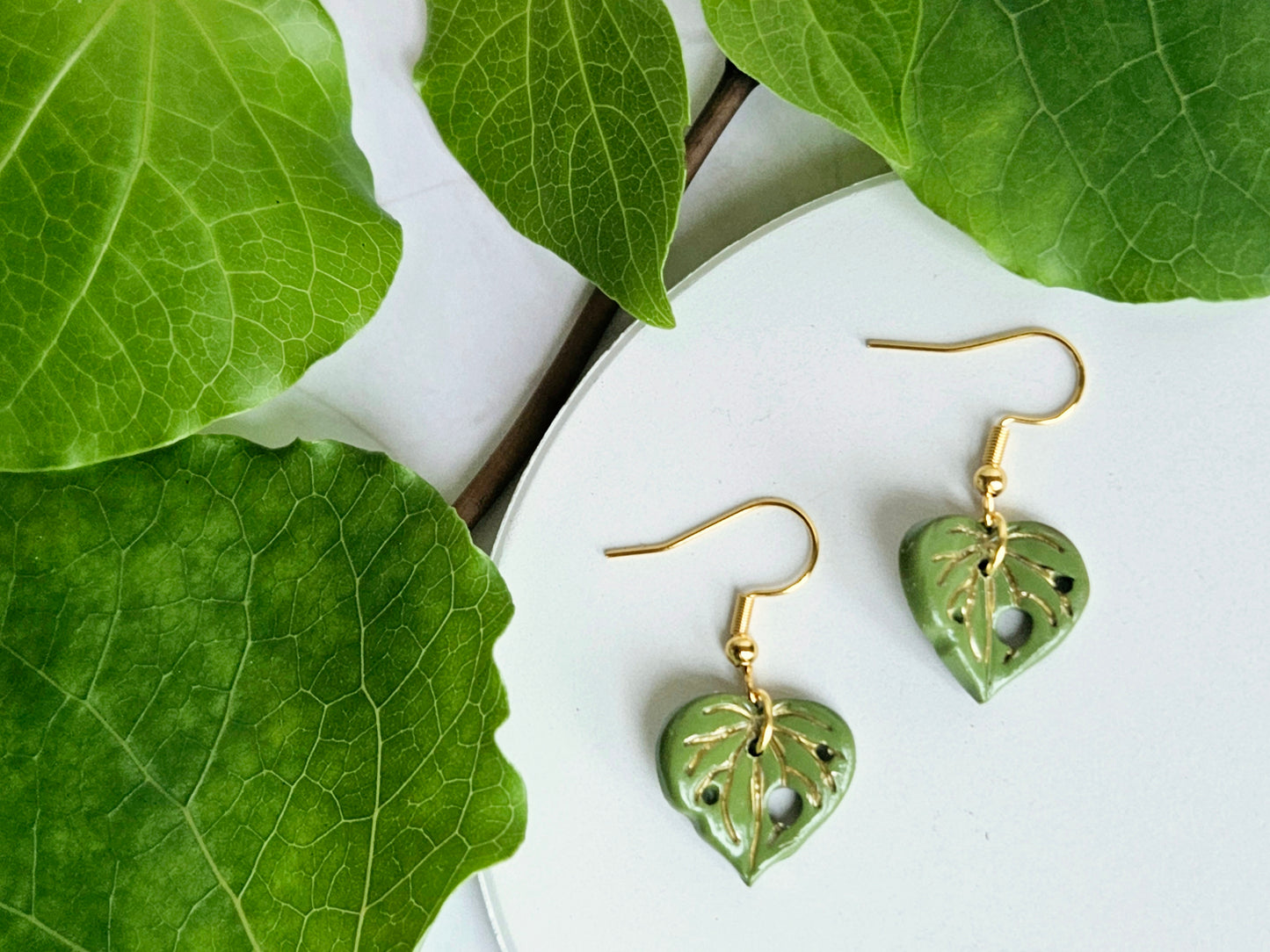 Kawakawa Gold Earrings Small