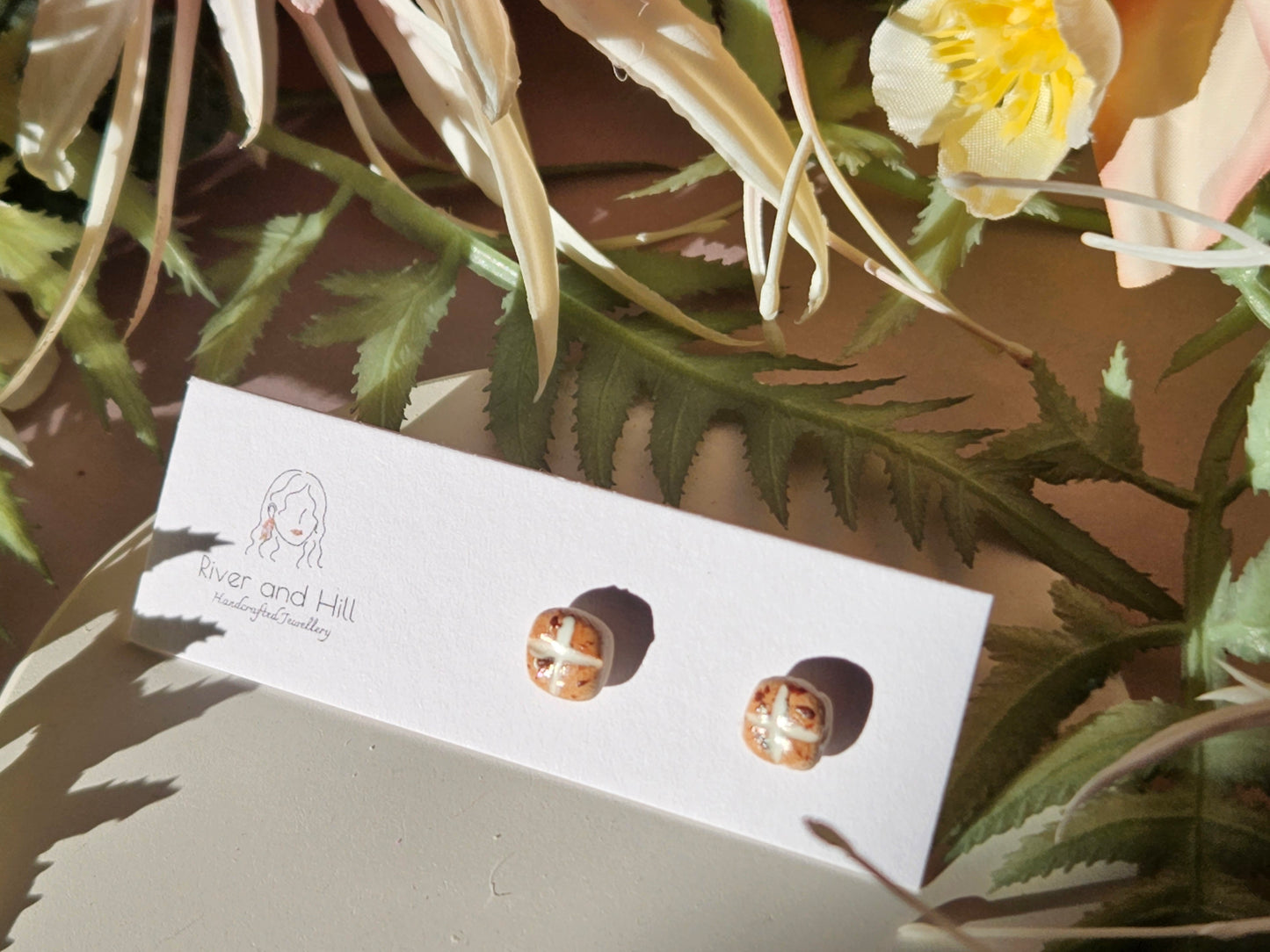 Easter Hot Cross Bun Mini Studs
