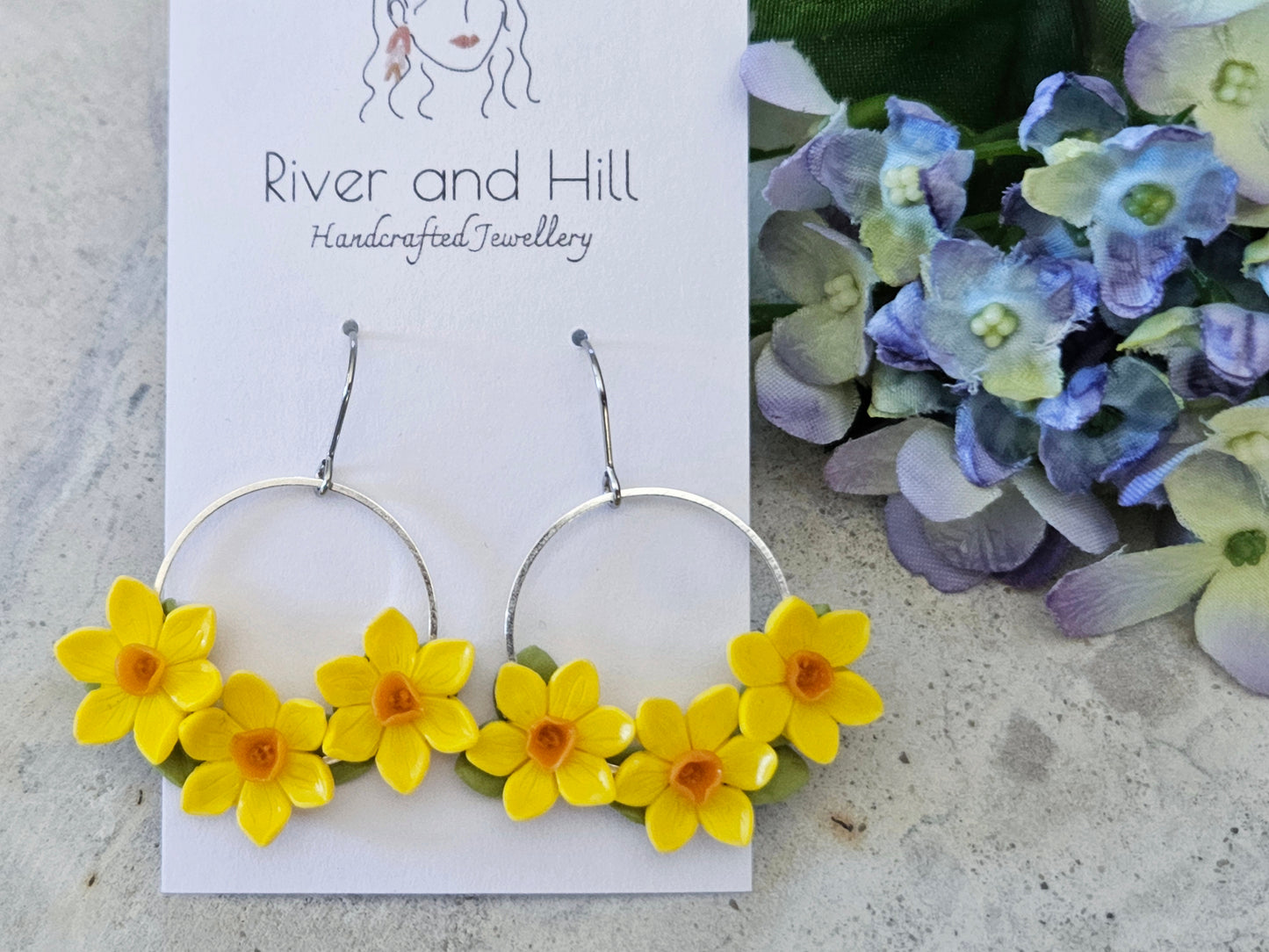 Daffodil Silver Disk Earrings