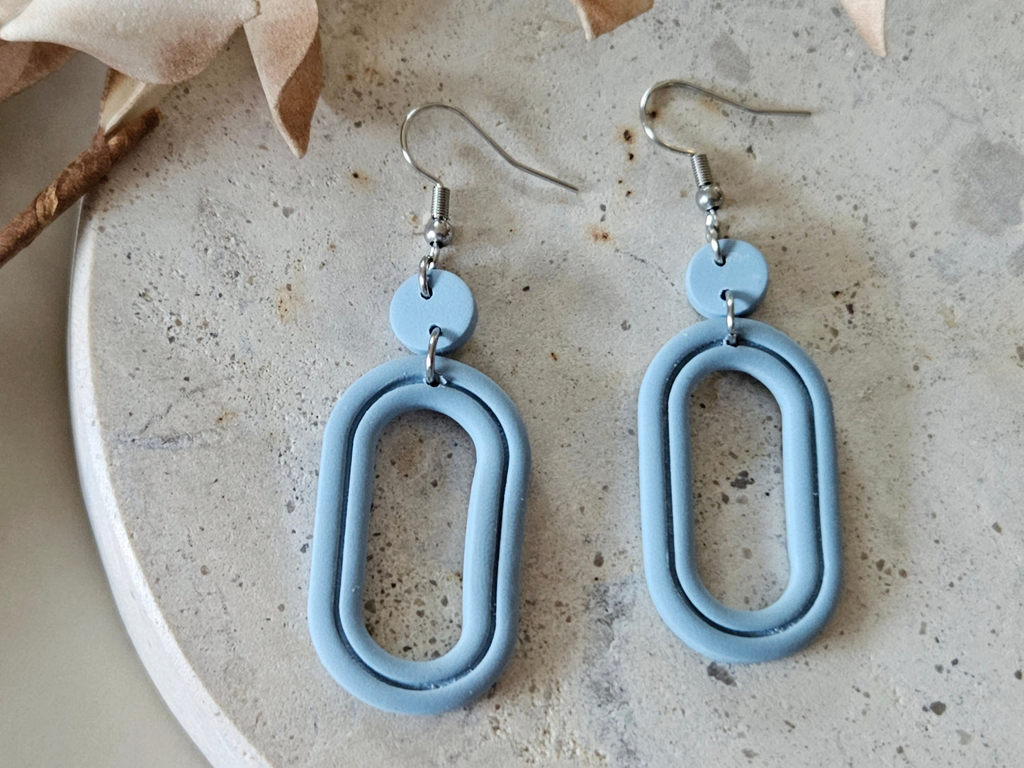 Essentials Hydrangea Blue Earrings
