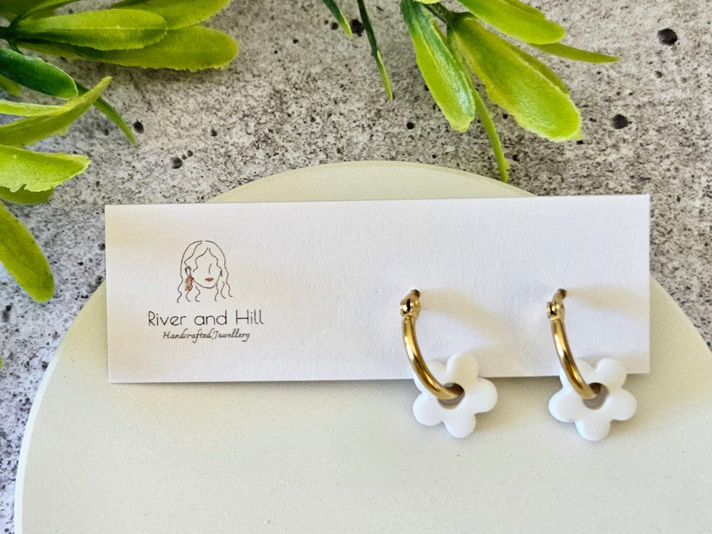 Retro Bloom White and Beige Mini Hoop Earrings