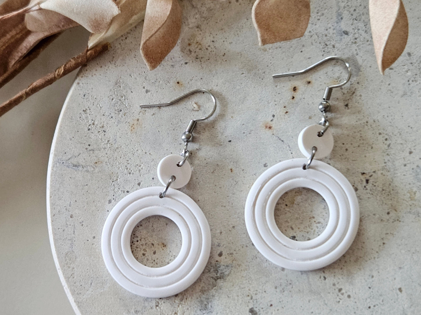 Essentials White Earrings
