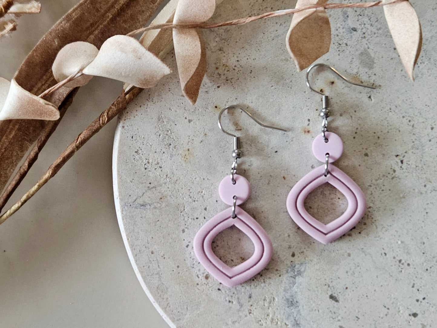 Essentials Lilac Earrings