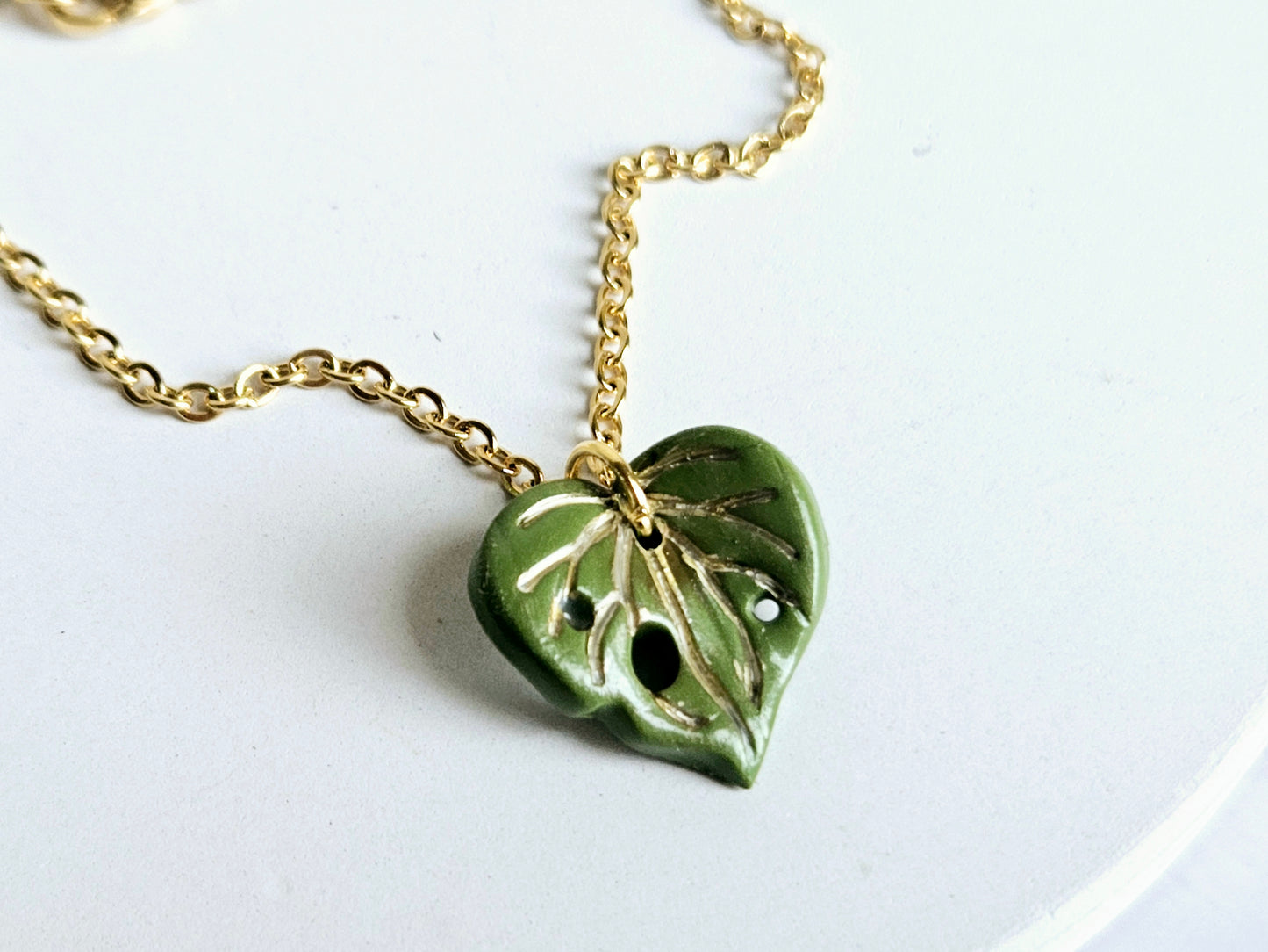Kawakawa Gold Necklaces