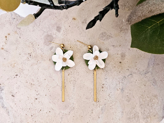 Magnolia Bar Drop Earrings White