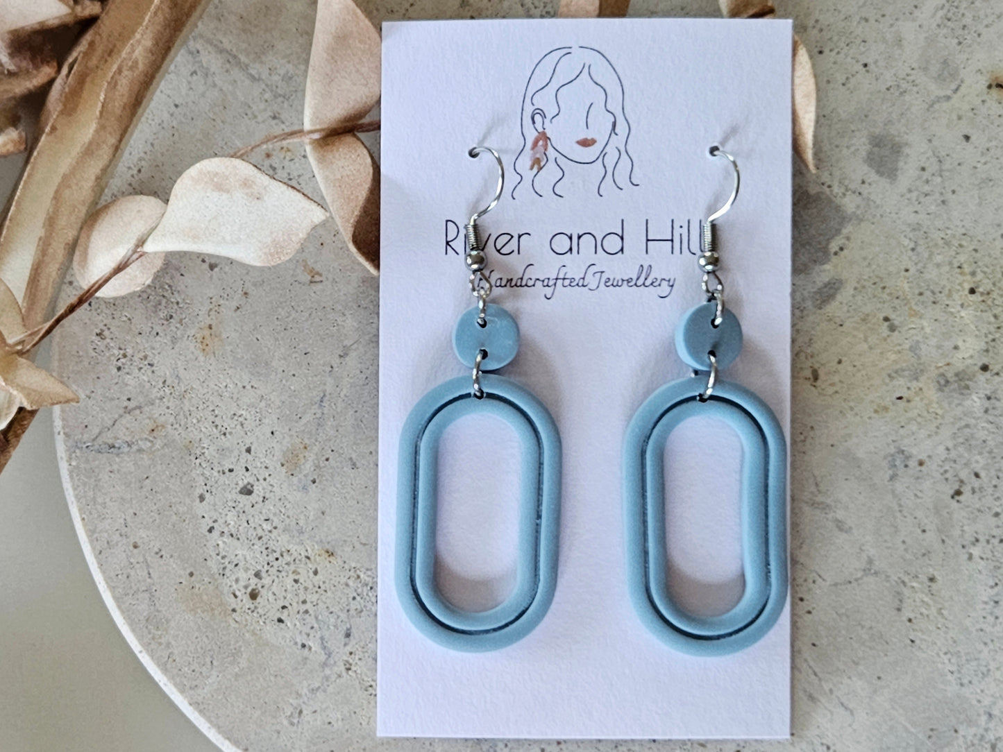 Essentials Hydrangea Blue Earrings
