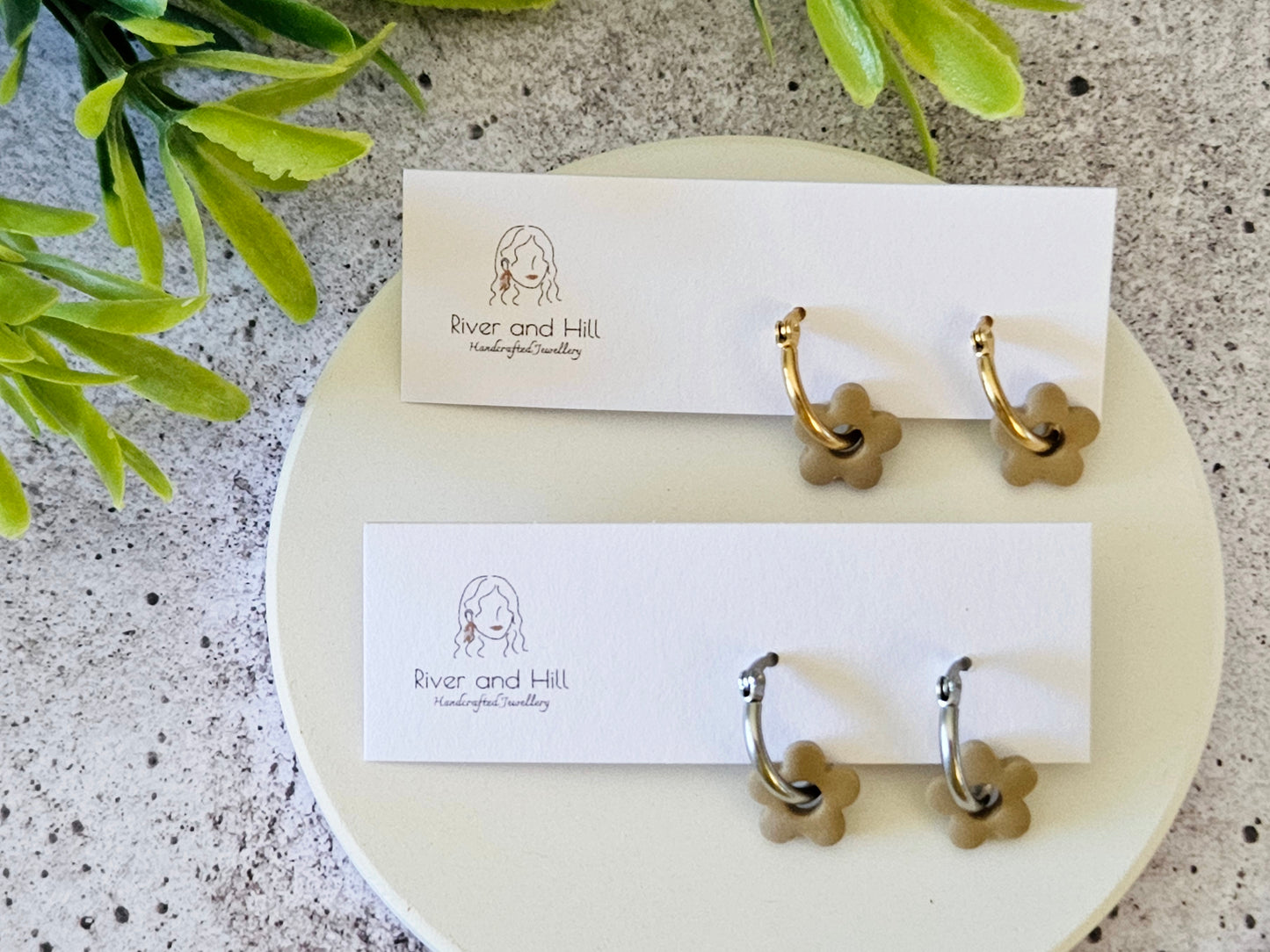 Retro Bloom White and Beige Mini Hoop Earrings