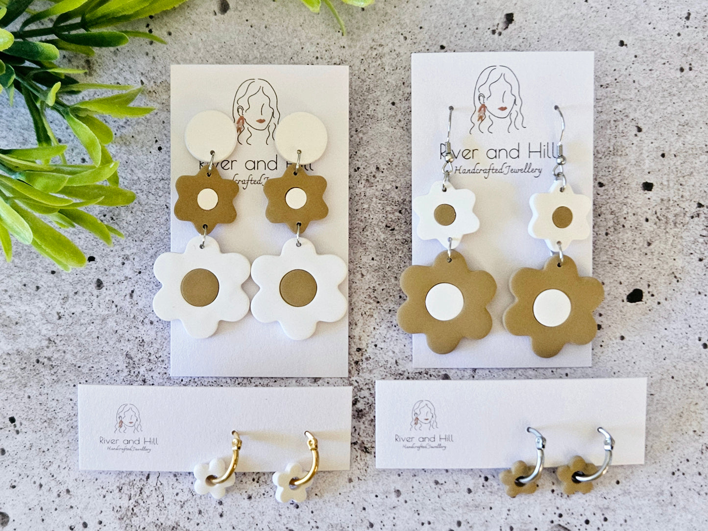 Retro Bloom White and Beige Mini Hoop Earrings