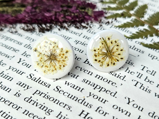 Dried Flower Studs