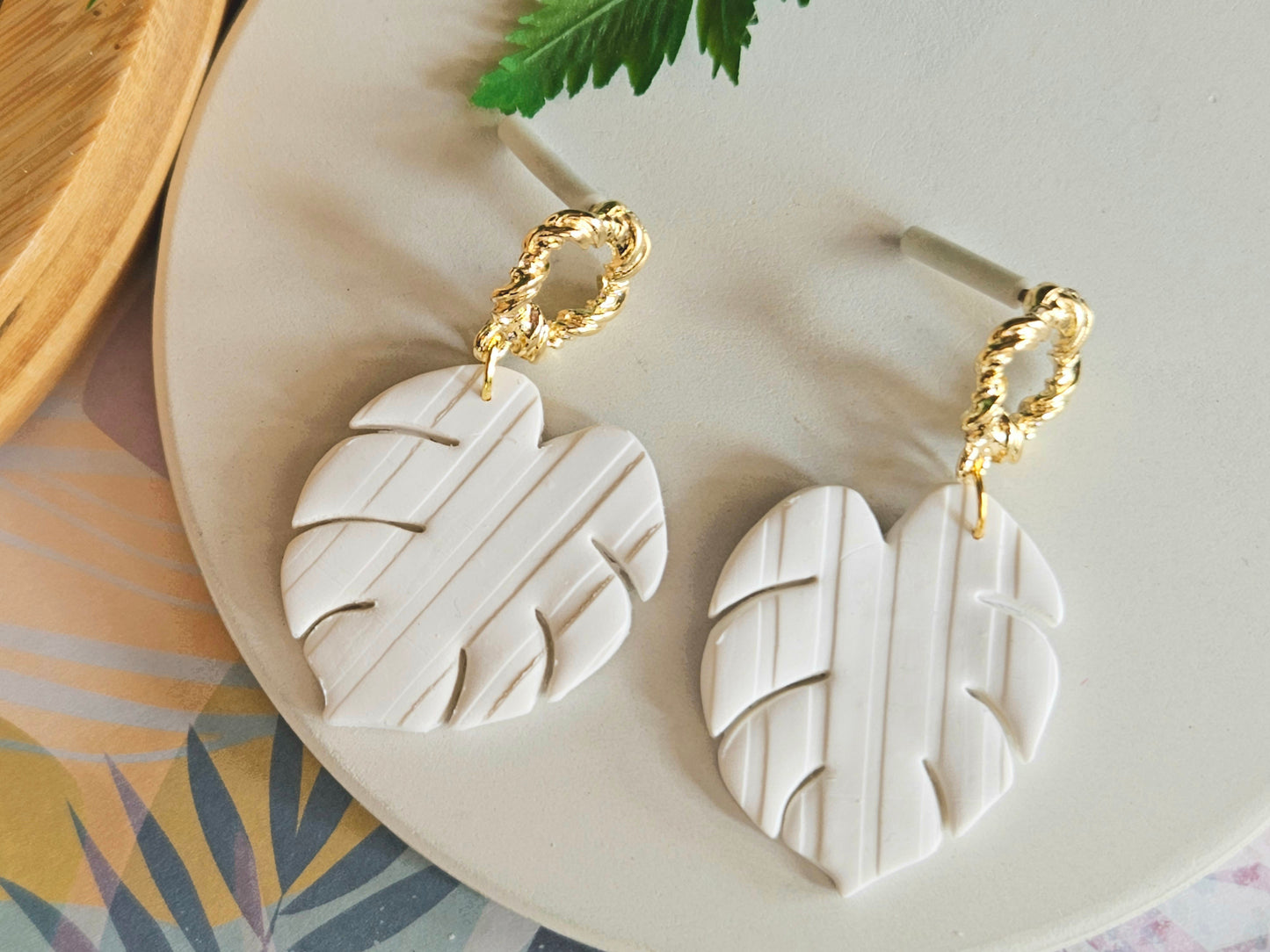 Monstera White Earrings