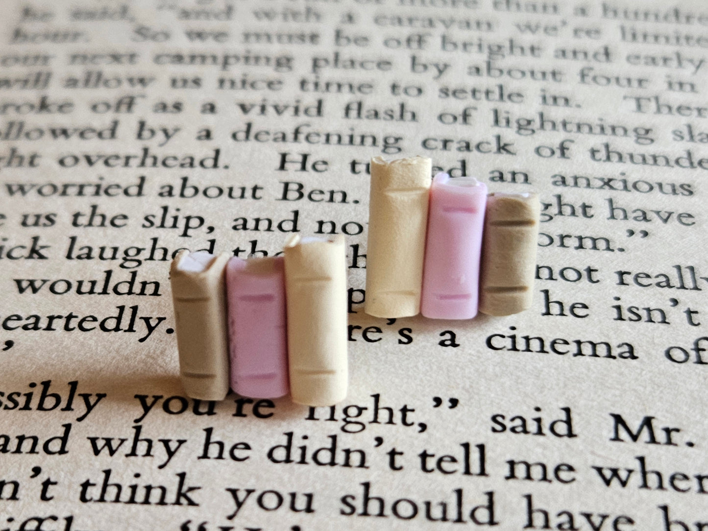 Book Pastel Studs