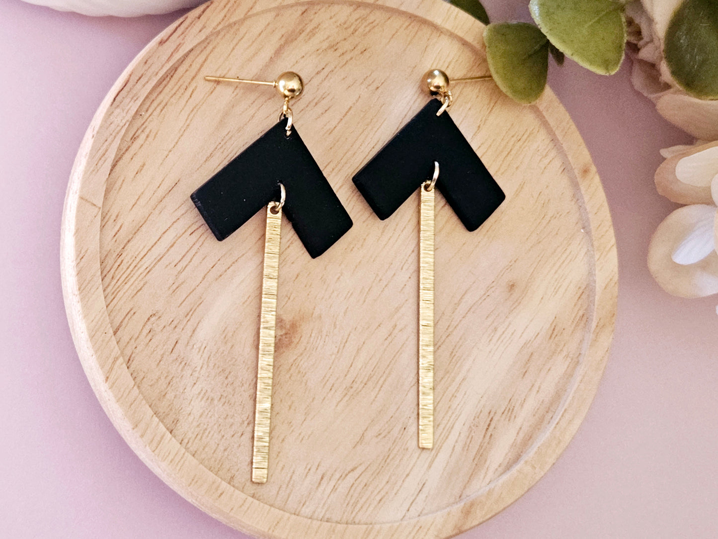 Arrow Black Gold Dangle Earrings