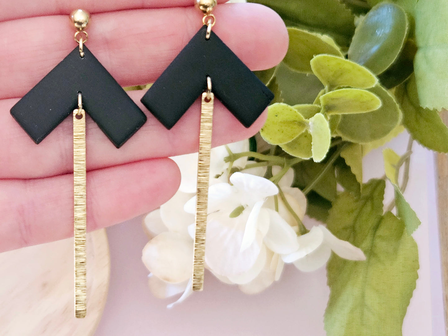 Arrow Black Gold Dangle Earrings