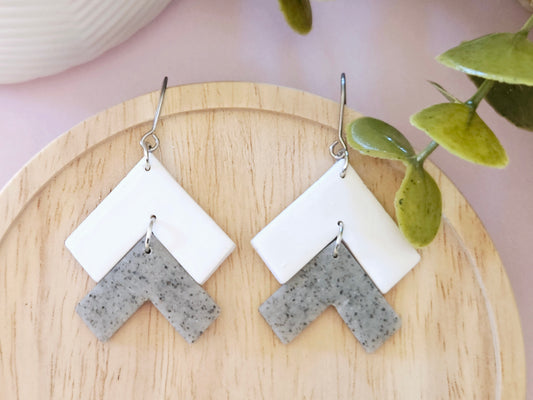 Arrow Stone and White hook Earrings