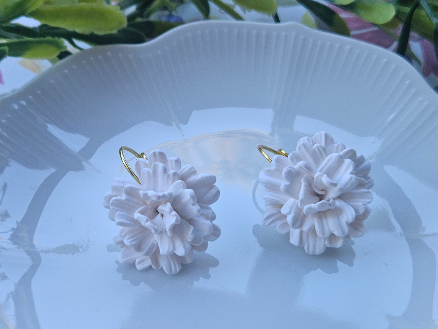 Carnation Fresh White Earrings