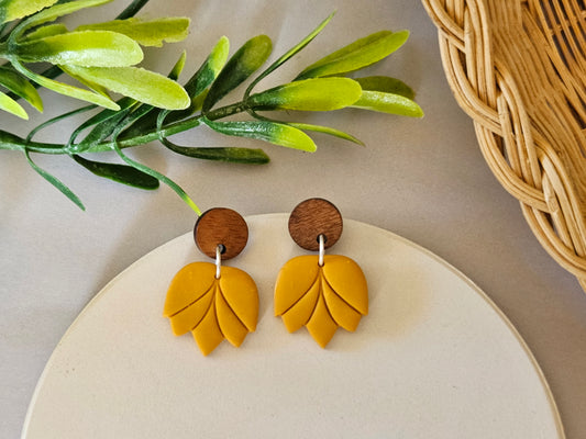 Accent Mustard Earrings