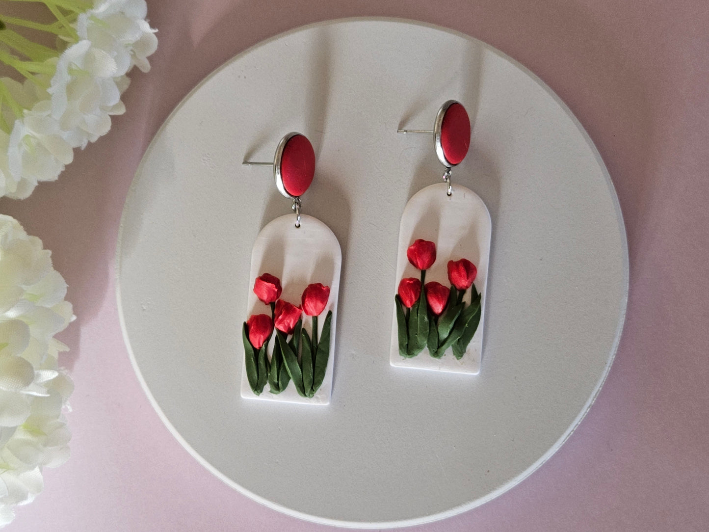 Tulip Arch Red Earrings