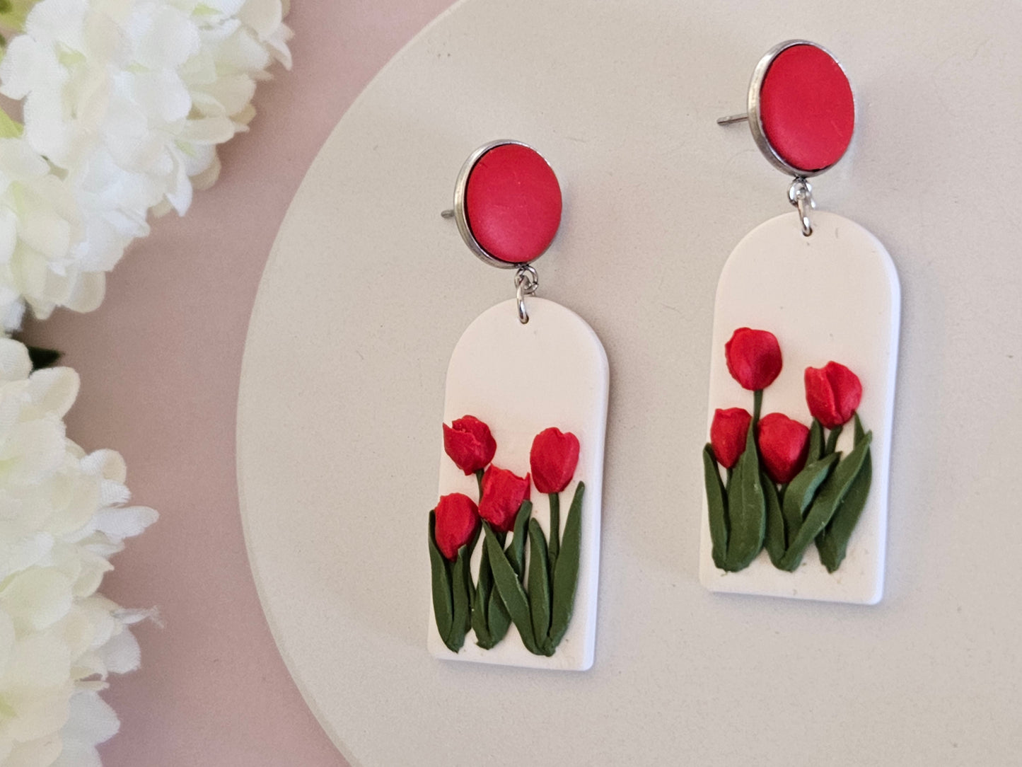 Tulip Arch Red Earrings