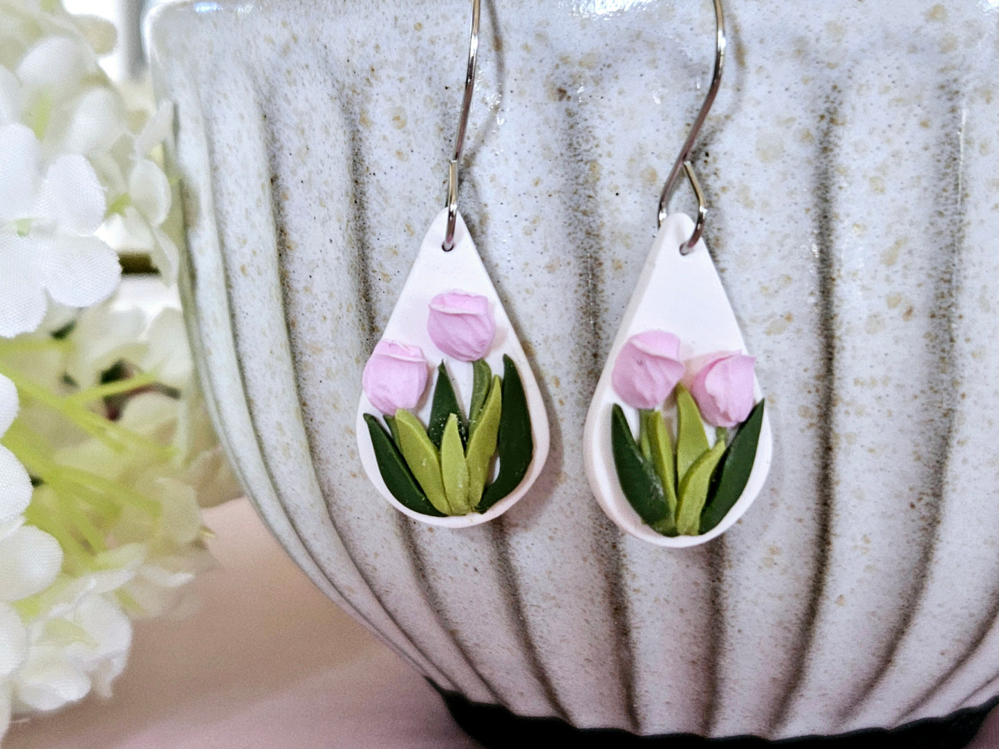 Tulip Small Droplet Pink Earrings