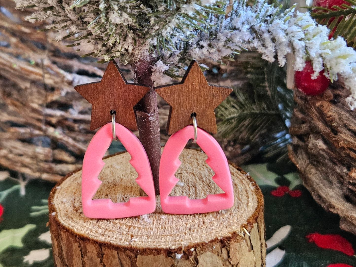 Pinkmas Pink Cutout Tree Earrings