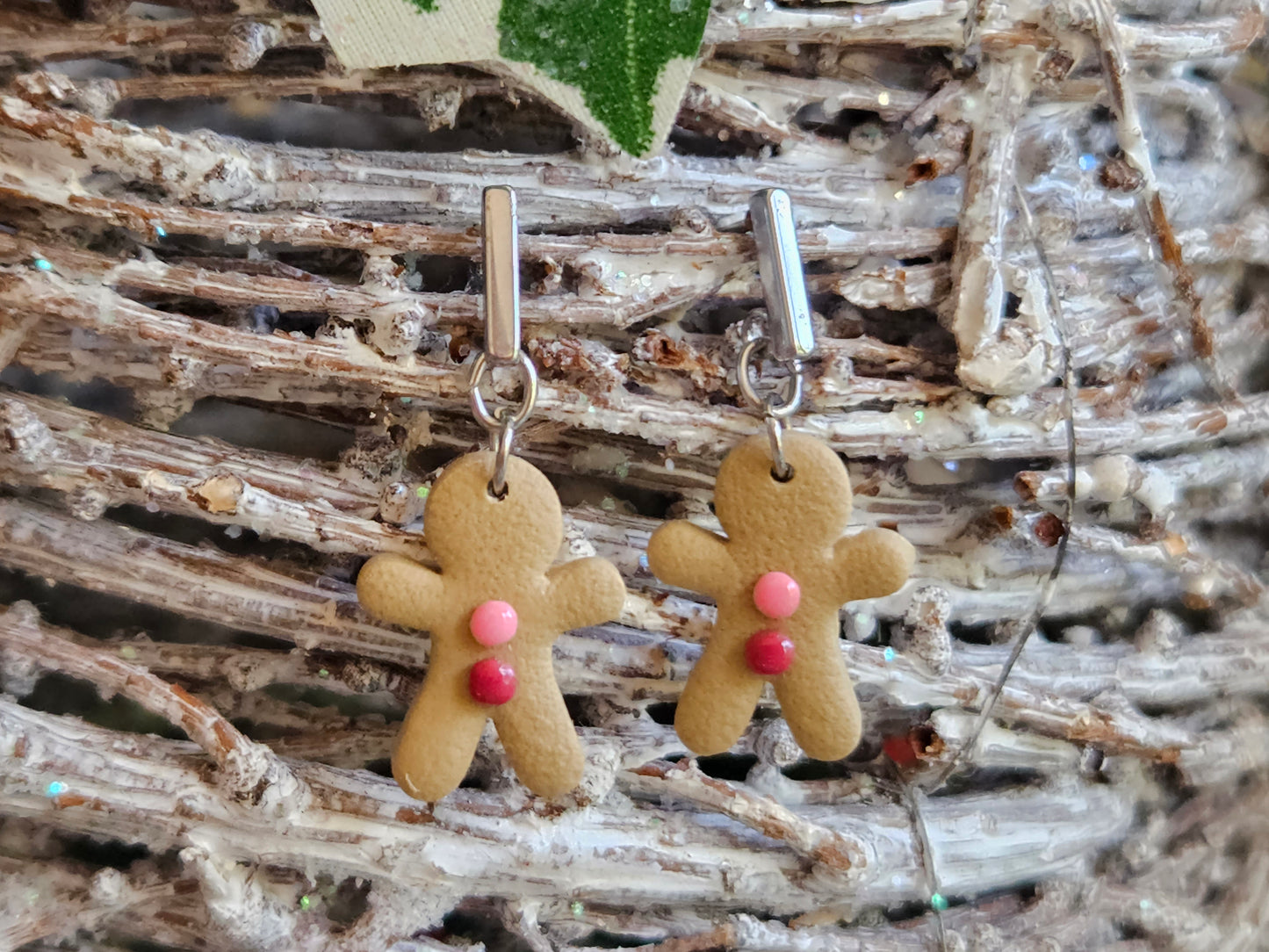 Pinkmas Dainty Gingerbread Man Earrings