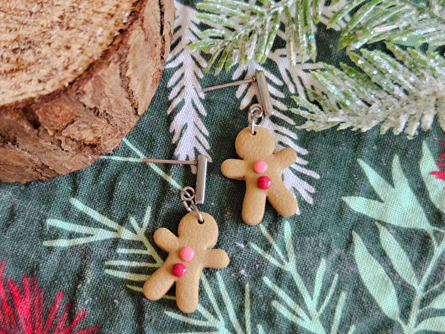 Pinkmas Dainty Gingerbread Man Earrings