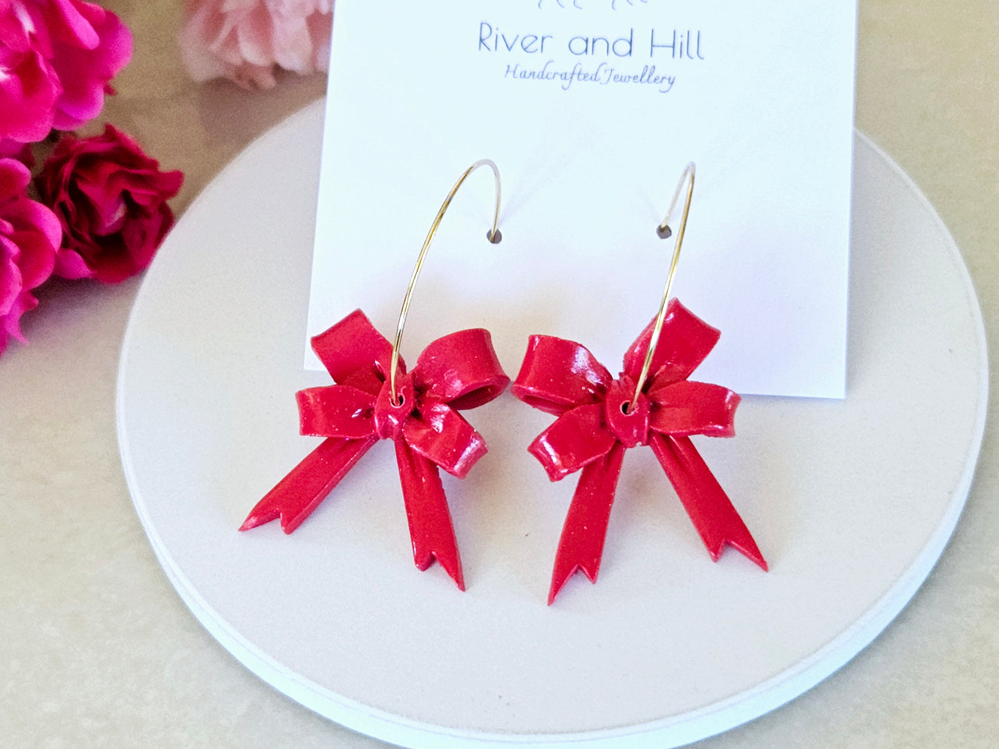 Hearts Collection Red Bow Hoops