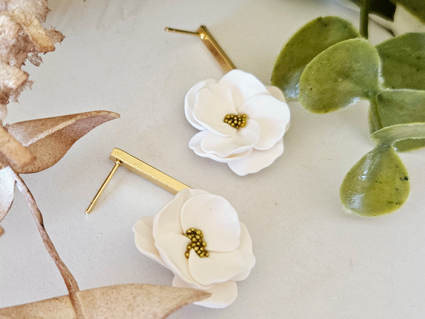 Floral Bloom White and Gold Bar Earrings