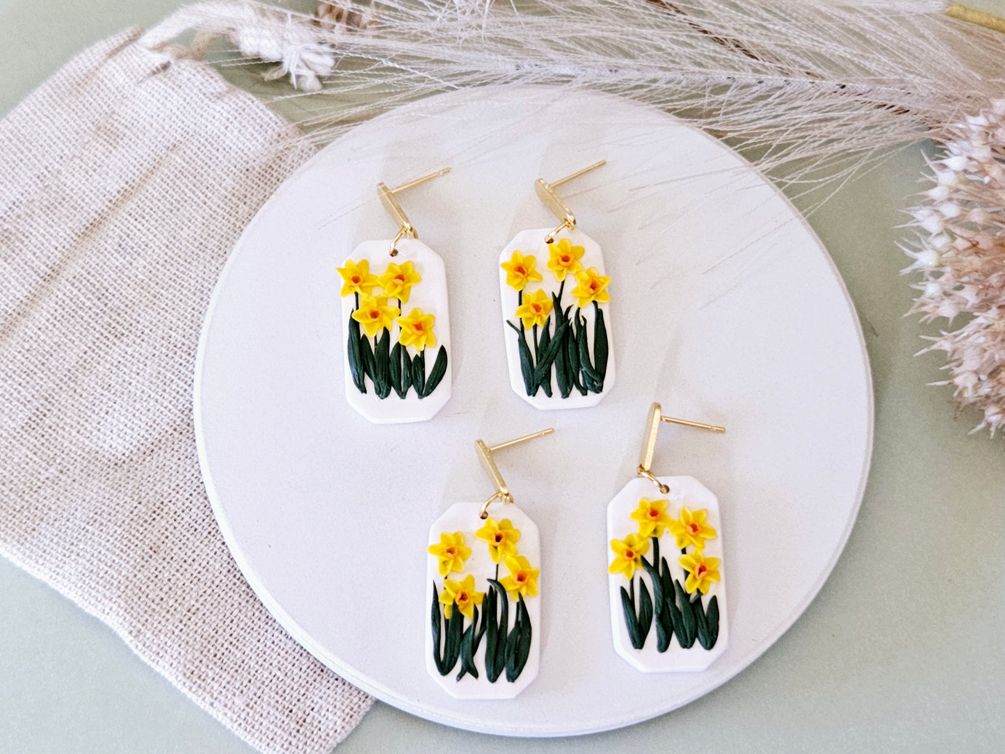 Birth Flower Collection March Daffodil Earrings