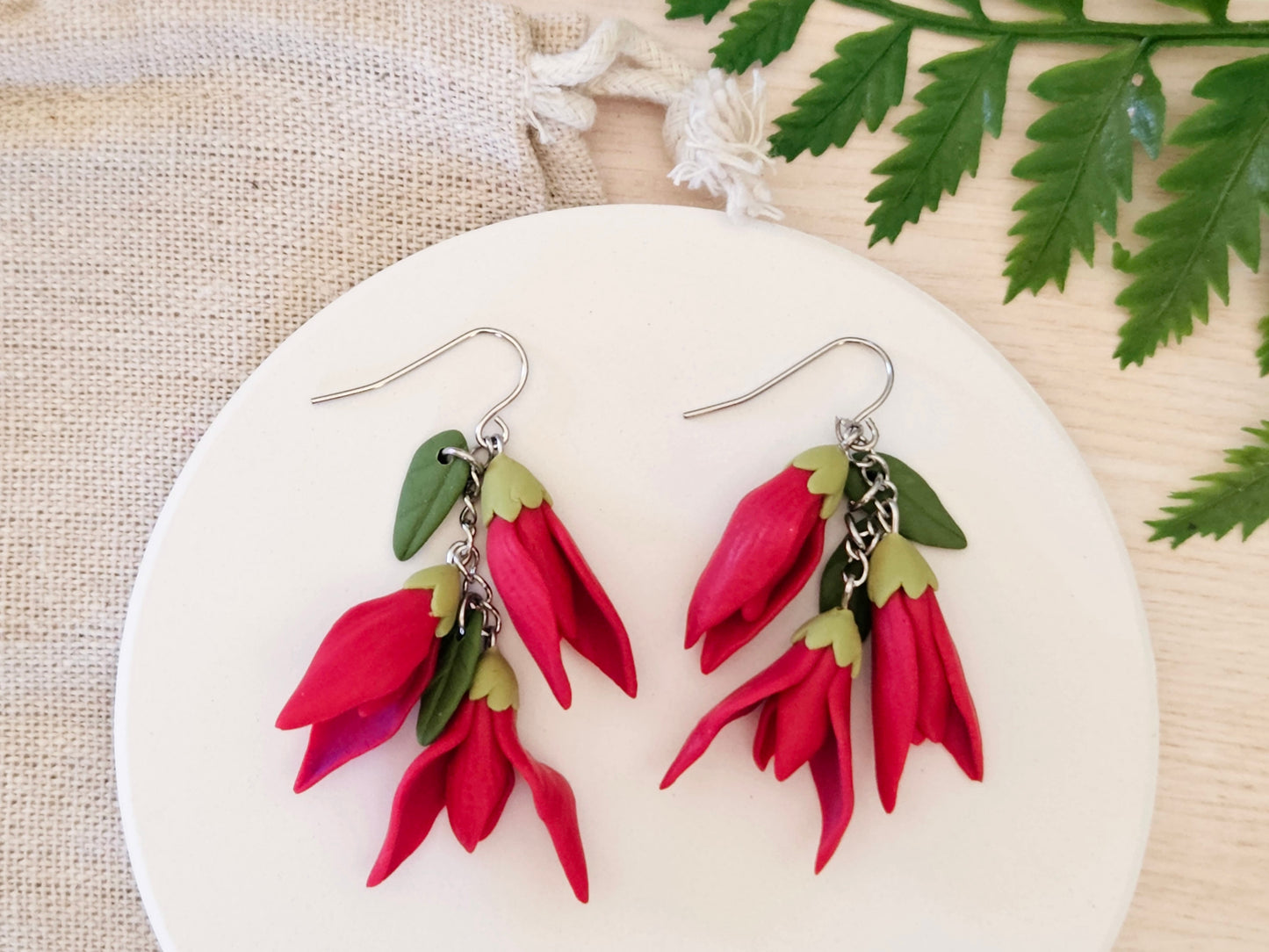 Kākābeak Dangle Earrings