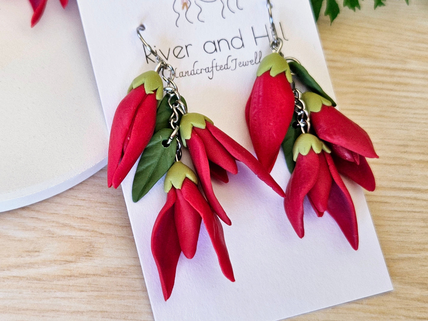 Kākābeak Dangle Earrings