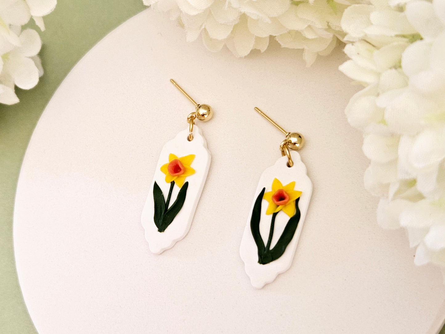 Daffodil Single Stem Earrings