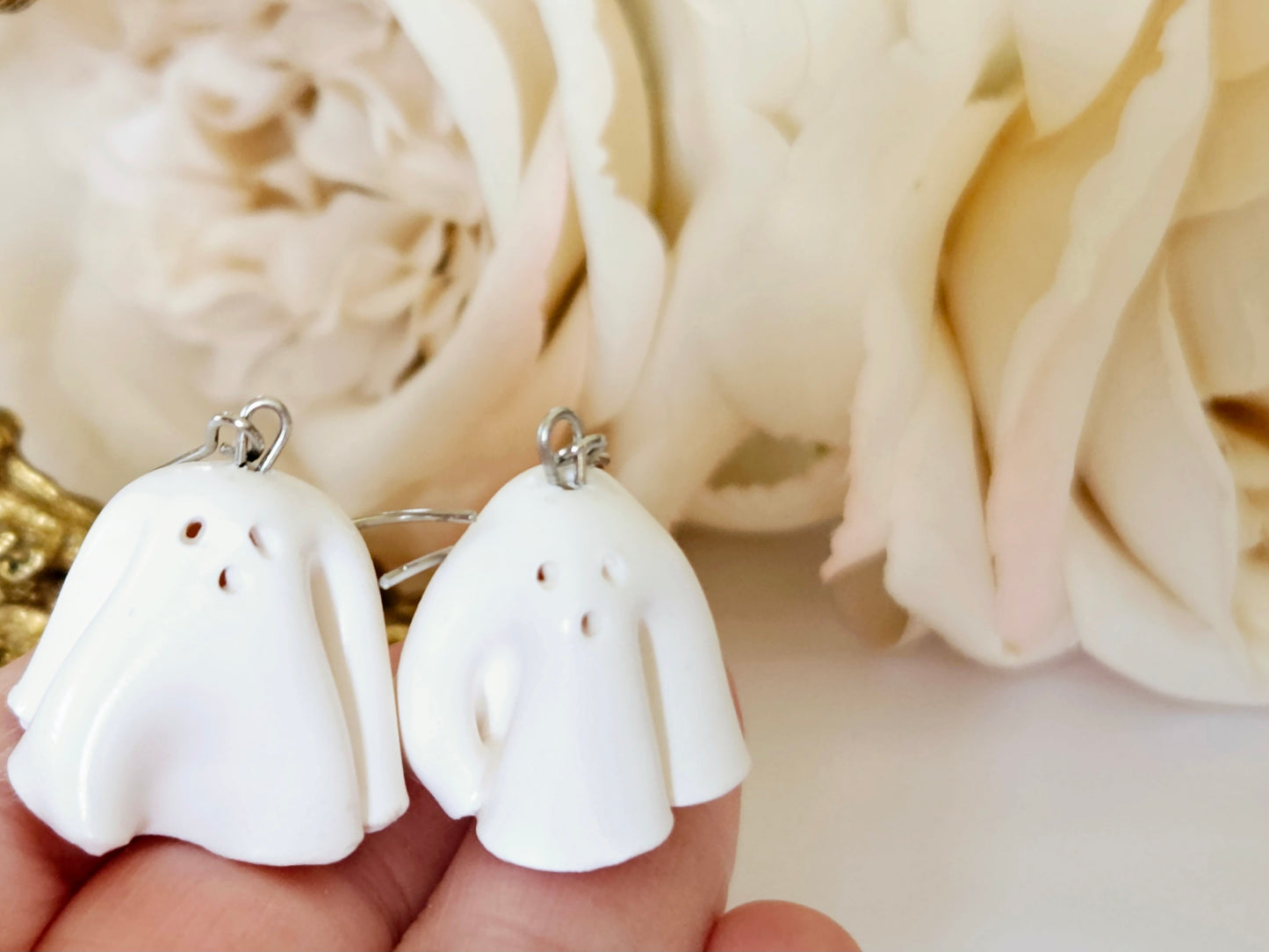 Haunted Halloween Ghost Earrings