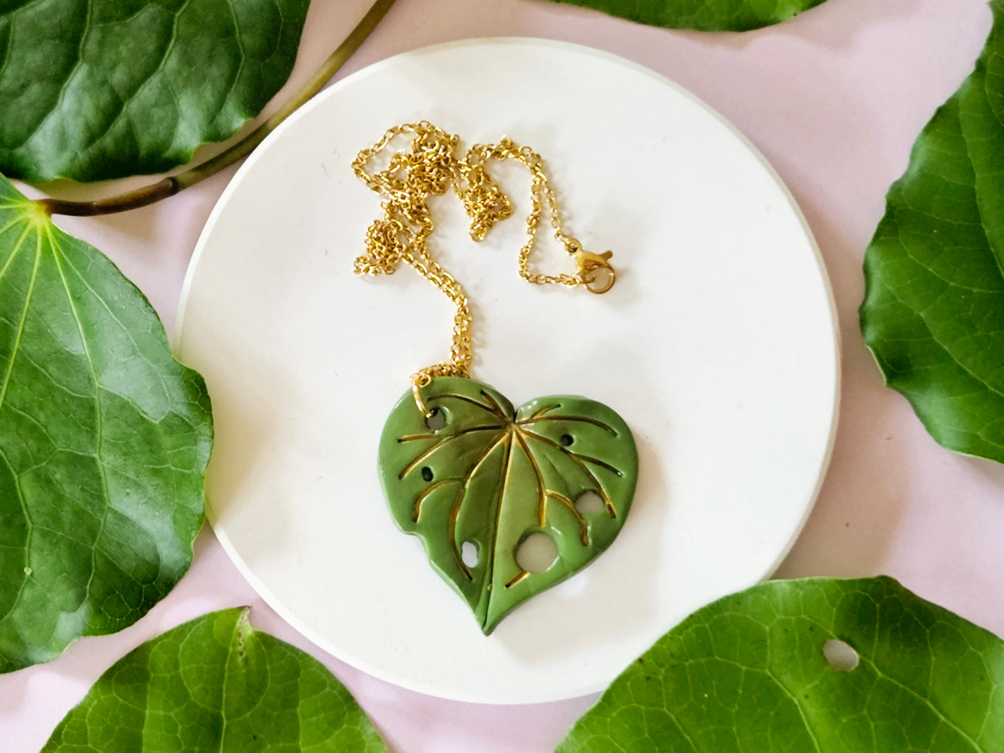 Kawakawa Gold Necklace