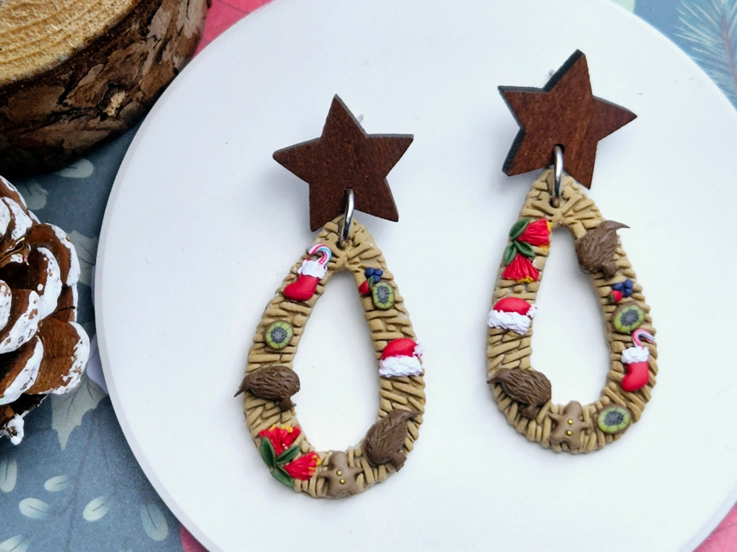 Kiwi Christmas Weave Droplet Earrings