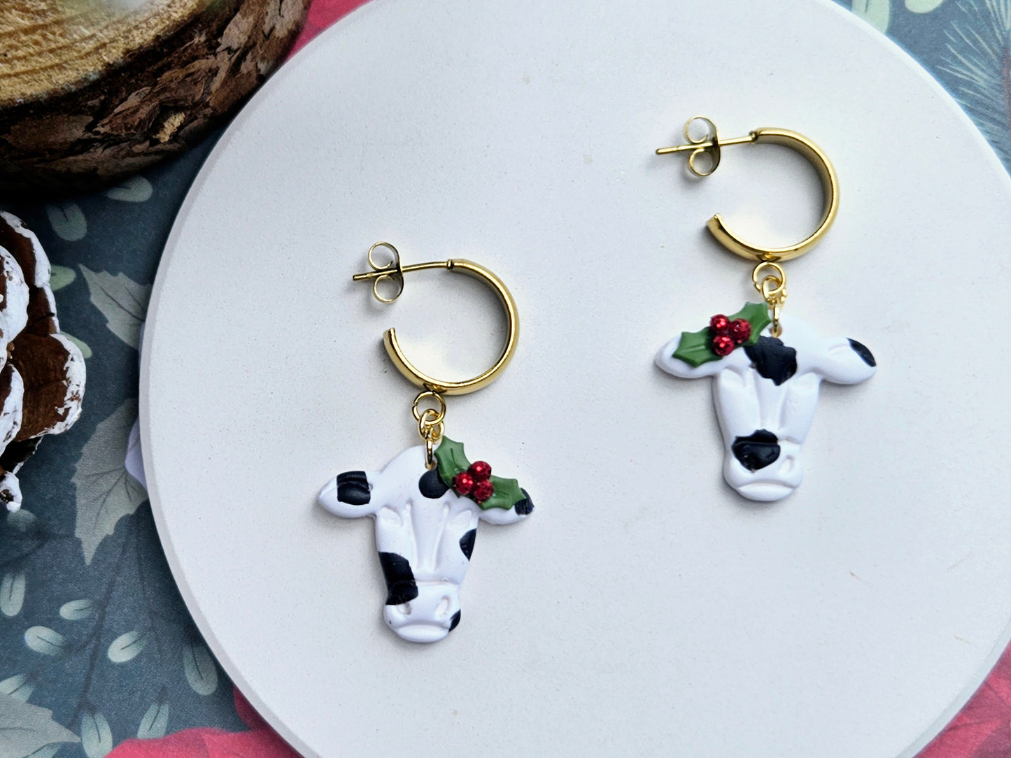 Kiwi Christmas Cow Earrings