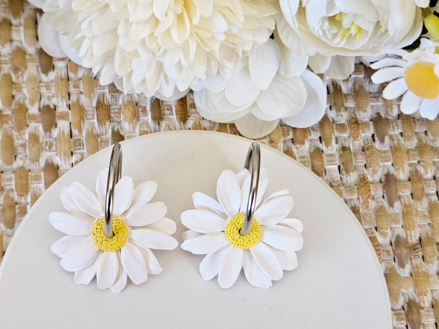 Daisy Hoop Earrings