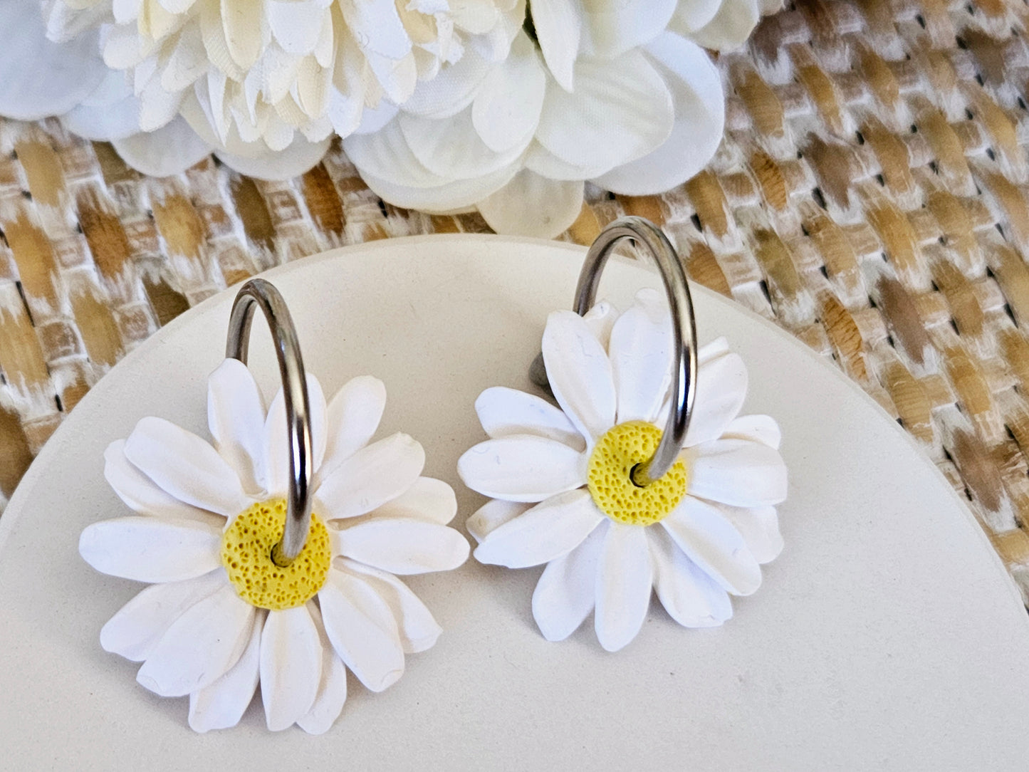 Daisy Hoop Earrings