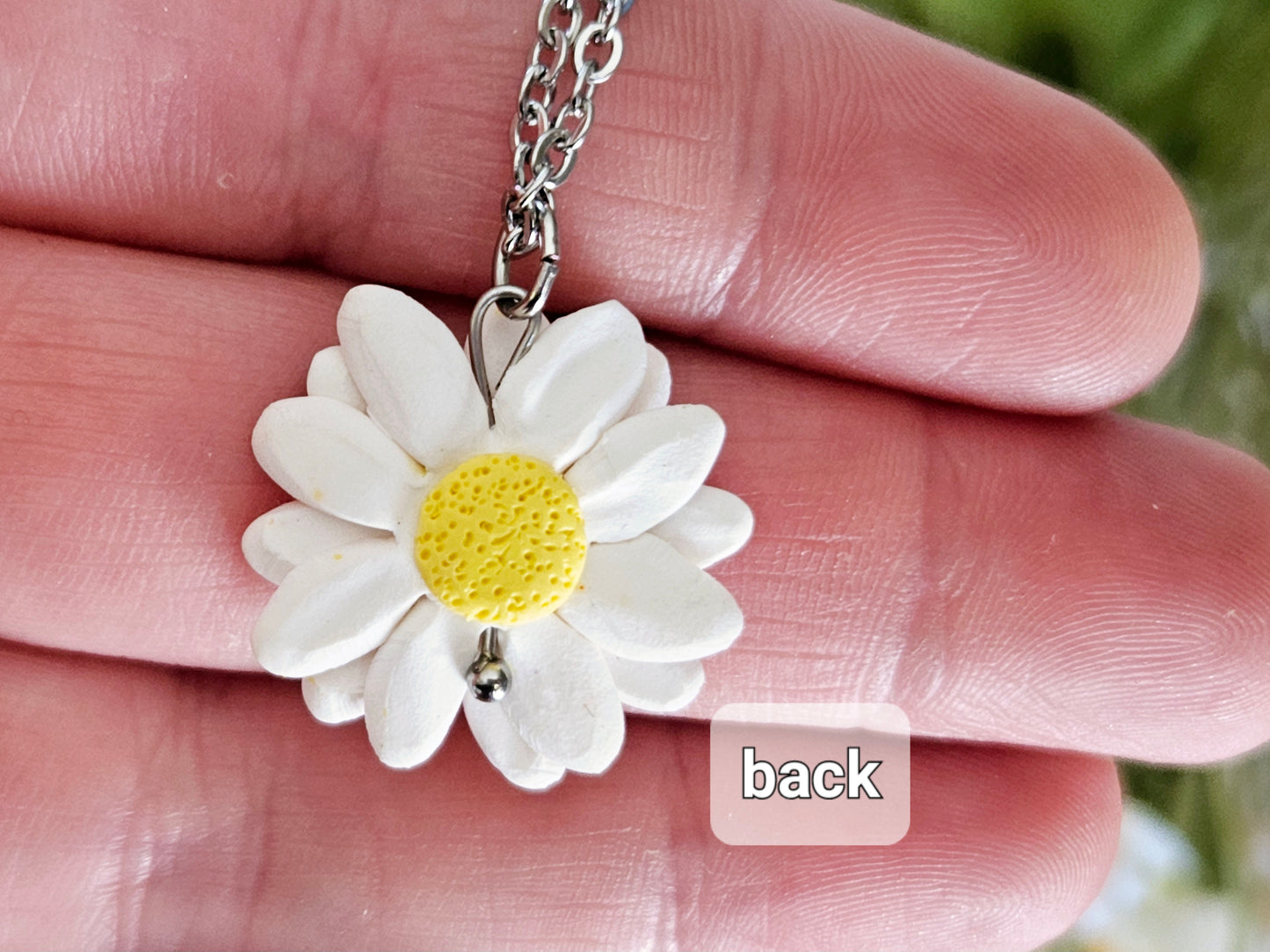 Daisy Necklace