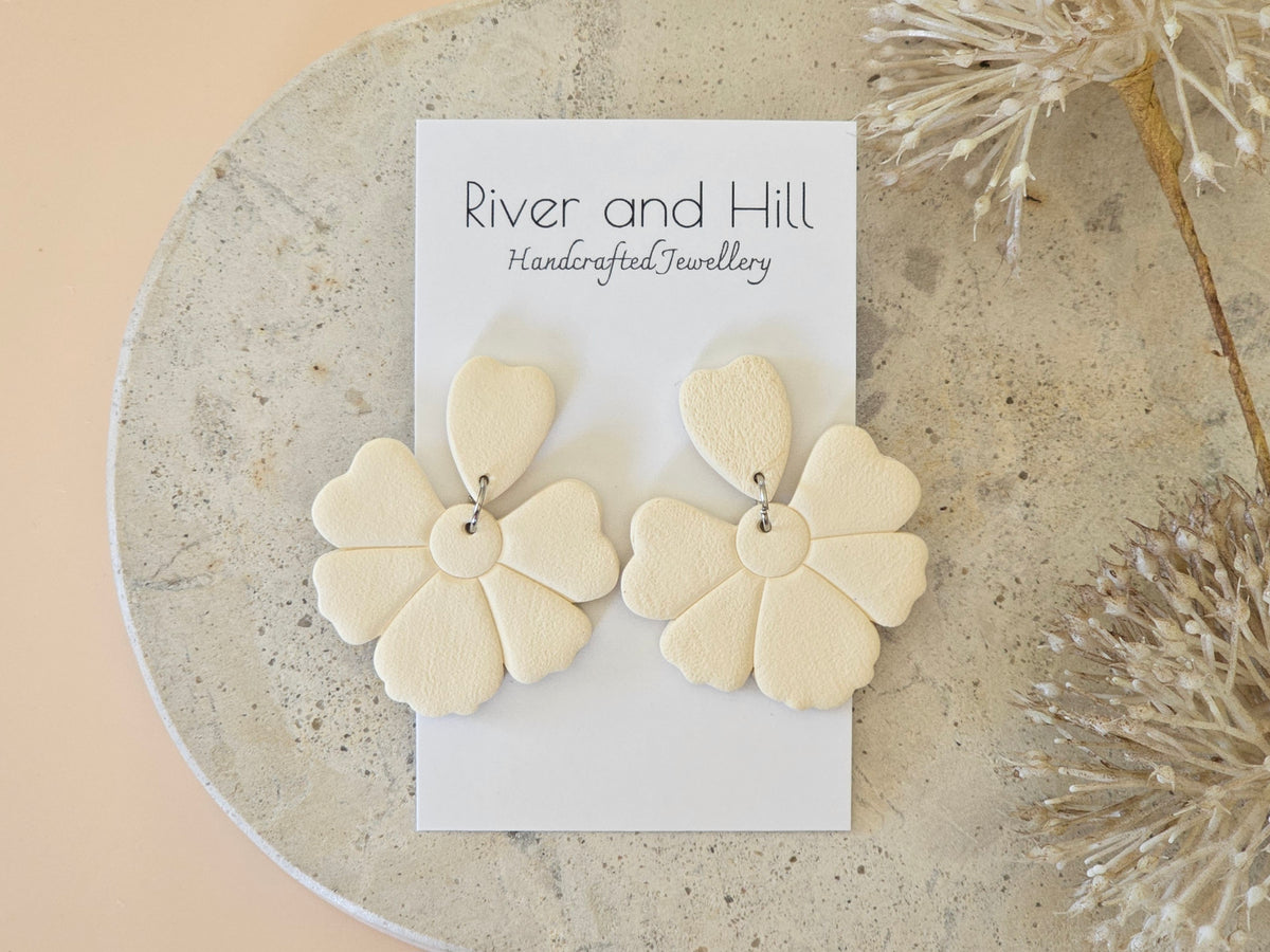 Daily Colour Pastel Yellow Petal Earrings