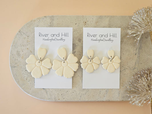 Daily Colour Pastel Yellow Petal Earrings