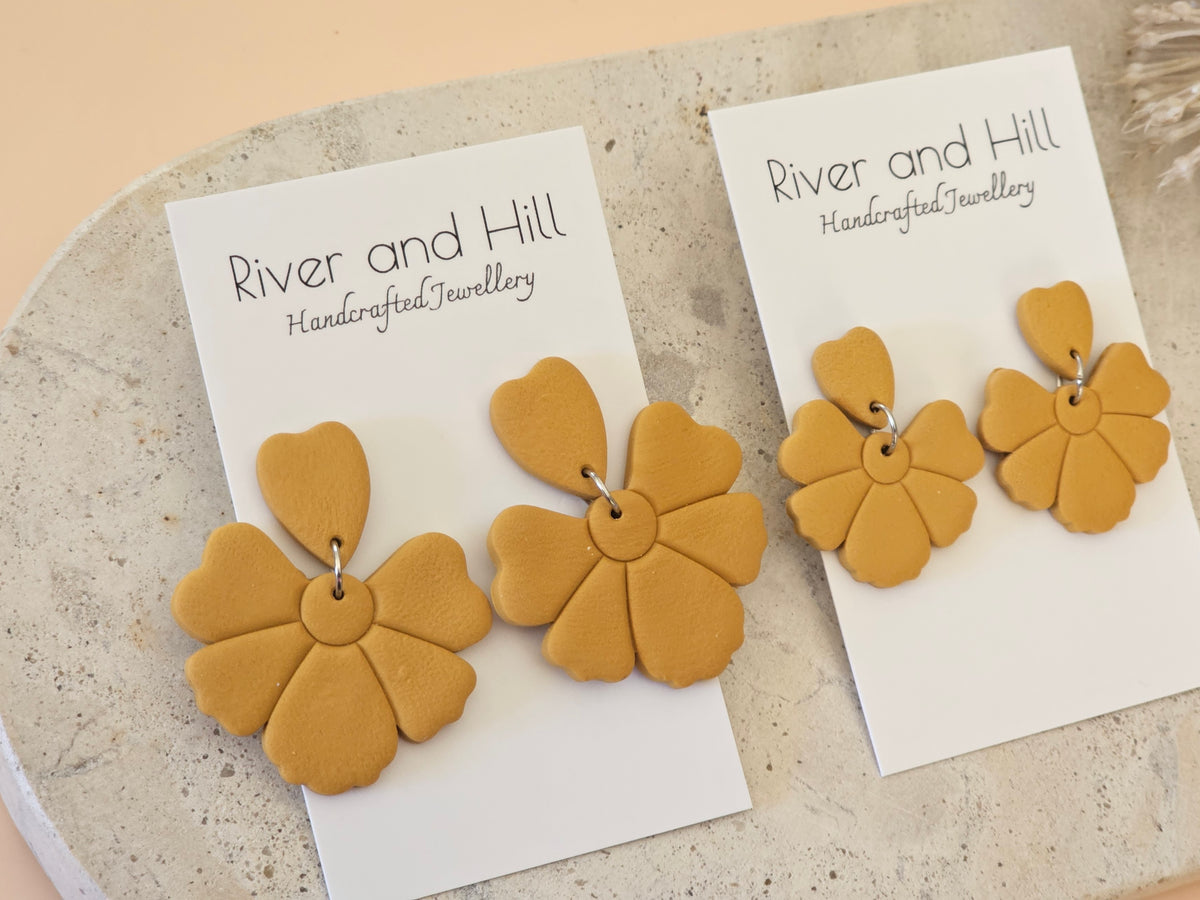 Daily Colour Mustard Petal Earrings