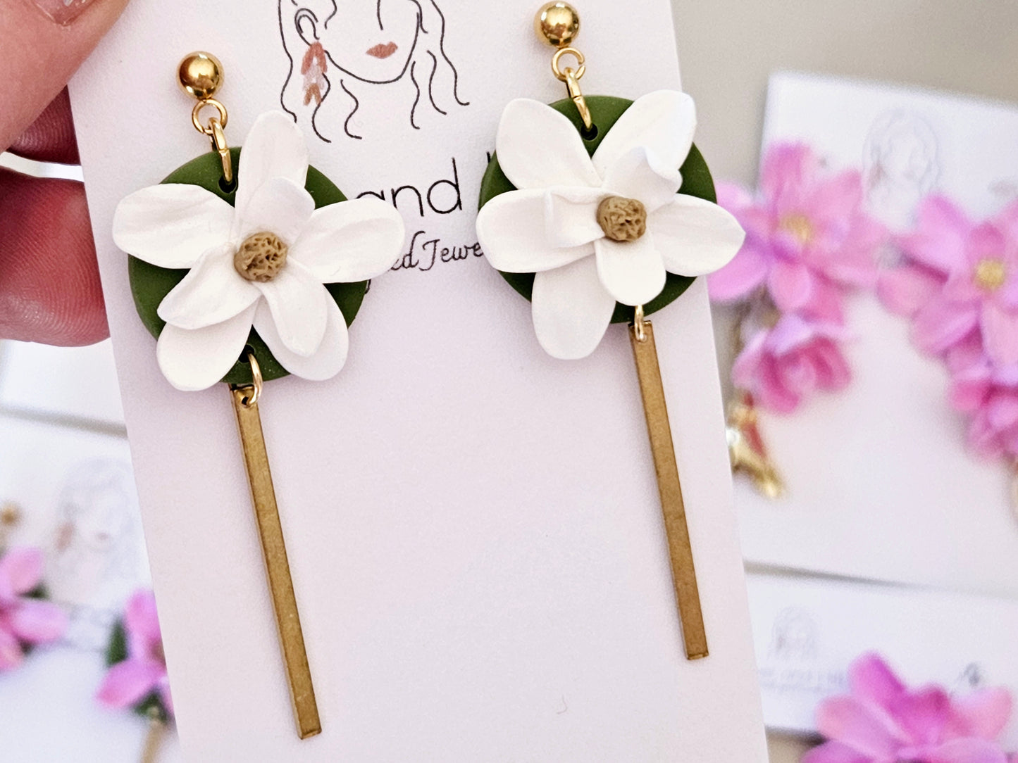 Magnolia Bar Drop Earrings White