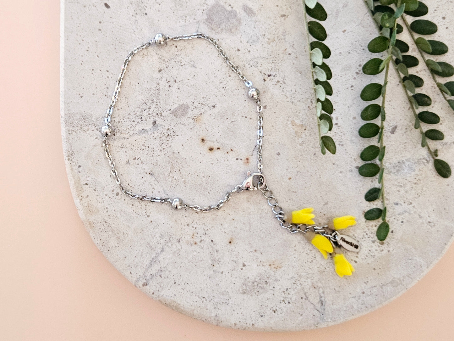 Kowhai Dainty Bracelet