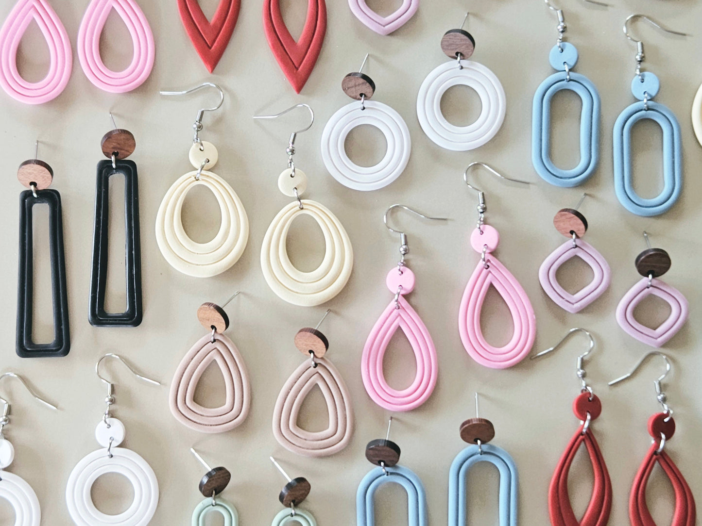 Essentials Butter Ivory Earrings