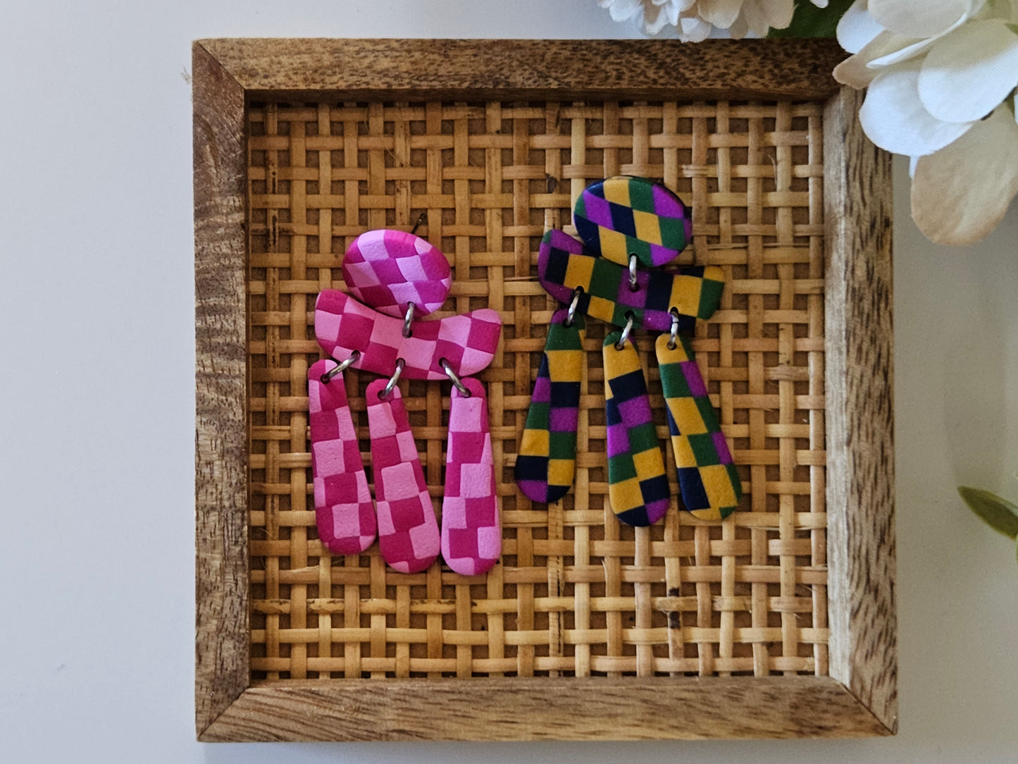 Checkered Dangle Pink Earrings